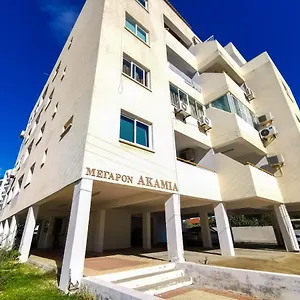 https://sun-kissed-apartment.larnacahotels.org