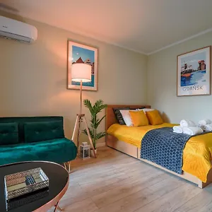 https://citystay-nadmotlawie-estate-sienna-grobla.gdanskhotel.org